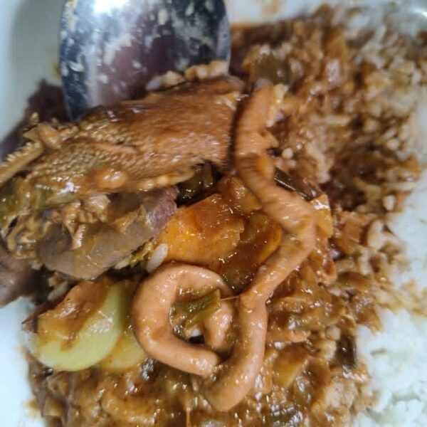 Riz sauce arachide