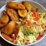 Aloco - salade - œuf ( Bobo)