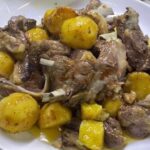 Pomme de terre , viande ( bobo )